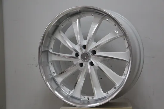 Alloy Wheel High Quality Car Alloy Wheel Car Rims 20" 22" PCD 5X139.7 Red